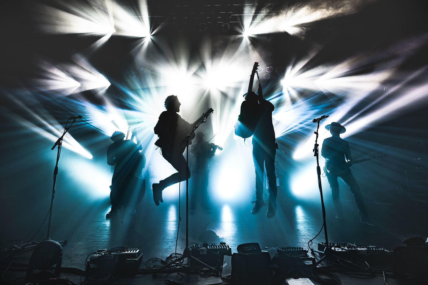 Infamous Stringdusters